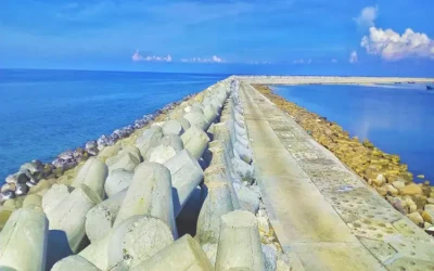 Bờ kè Ngũ Phụng - Du lịch Phú Quý