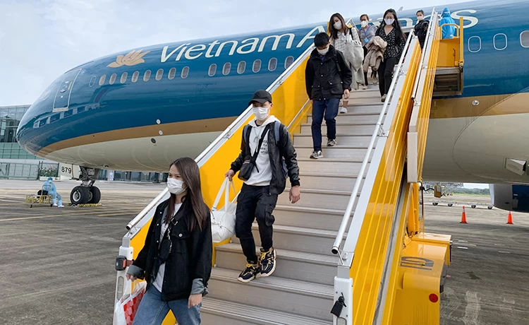 đặt vé máy bay Hồ Chí Minh (Sài Gòn) đi Côn Đảo đặt vé máy bay Hồ Chí Minh (Sài Gòn) đi Côn Đảo