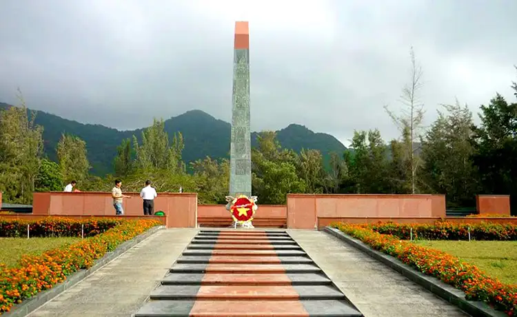 tour Sài Gòn Côn Đảo 3 ngày 2 đêm trên bộ tour Sài Gòn Côn Đảo 3 ngày 2 đêm trên bộ