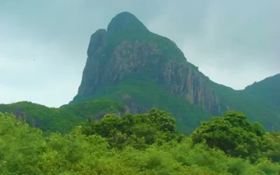 Núi Chúa Côn Đảo