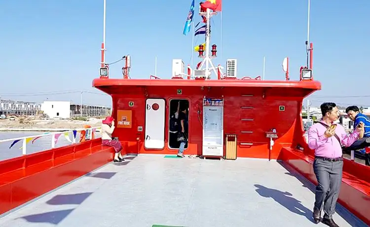 boong ngoài trời tàu phú quốc express