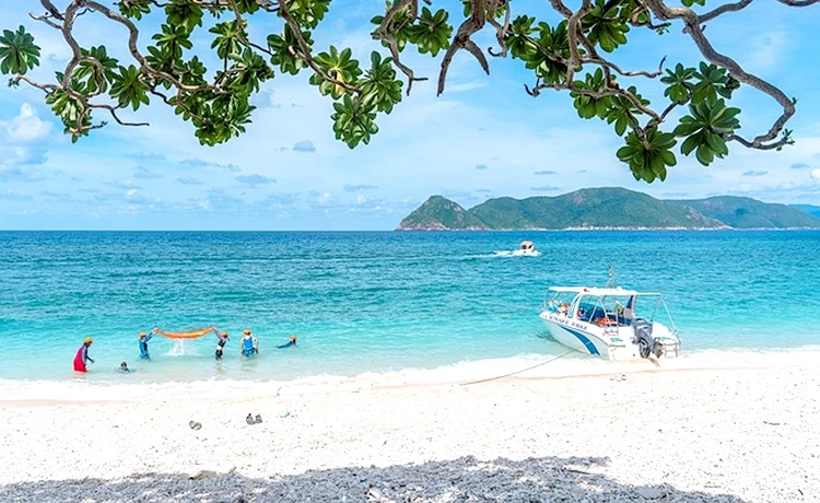 Tour du lịch Cần Thơ - Côn Đảo 3 ngày 2 đêm bằng tàu cao tốc