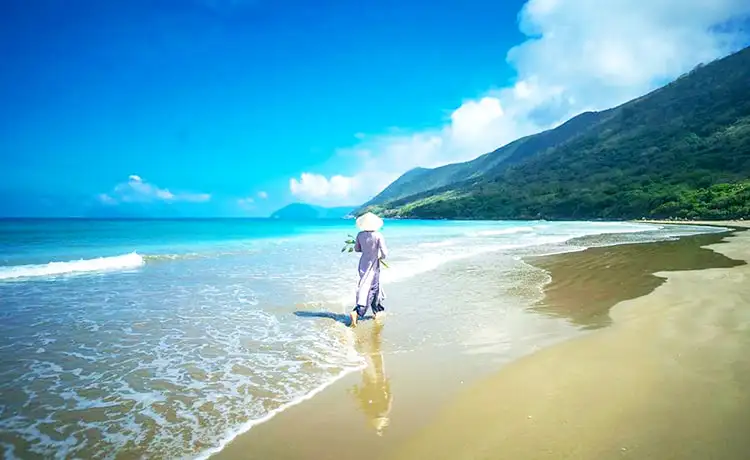tour Sài Gòn Côn Đảo 2 ngày 1 đêm trên bộ tour Sài Gòn Côn Đảo 2 ngày 1 đêm trên bộ